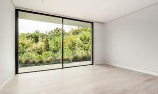 Hypermoderne, architecturale luxevilla te koop in exclusieve urbanisatie in Marbella - Benahavis 40408 