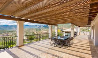 Eigentijdse, Spaanse villa te koop in het zeer exclusieve La Zagaleta Resort in Marbella - Benahavis 40427 