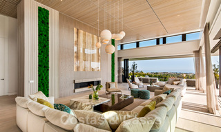 Royale, moderne villa te koop met spectaculair open zeezicht in een gated community in Benahavis - Marbella 40702 