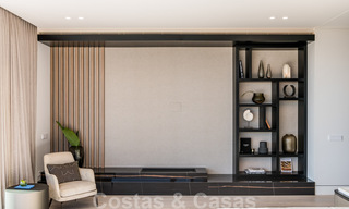 Royale, moderne villa te koop met spectaculair open zeezicht in een gated community in Benahavis - Marbella 40742 