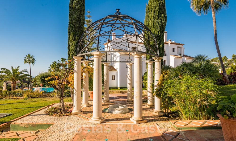 Luxe appartement te koop in een gated community en golf- en country Club vlak bij Marbella centrum 40974