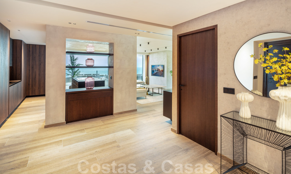 Eigentijds, modern, luxe appartement te koop met panoramisch zeezicht in Rio Real, Marbella 41287