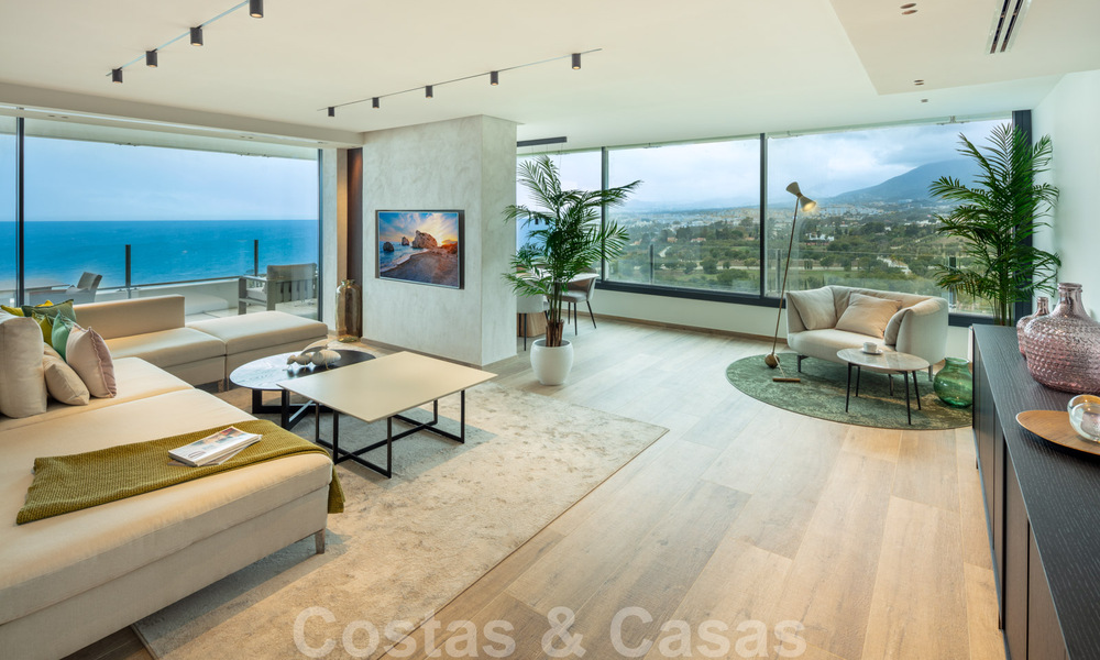 Eigentijds, modern, luxe appartement te koop met panoramisch zeezicht in Rio Real, Marbella 41290