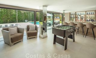 Eigentijdse luxevilla te koop, met panoramisch zicht op zee en de berg La Concha, op de Golden Mile van Marbella 41326 