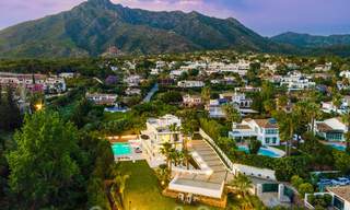 Eigentijdse luxevilla te koop, met panoramisch zicht op zee en de berg La Concha, op de Golden Mile van Marbella 41332 