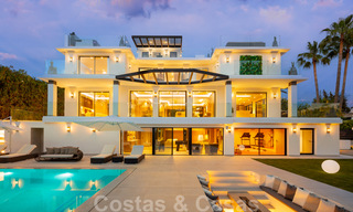 Eigentijdse luxevilla te koop, met panoramisch zicht op zee en de berg La Concha, op de Golden Mile van Marbella 41337 