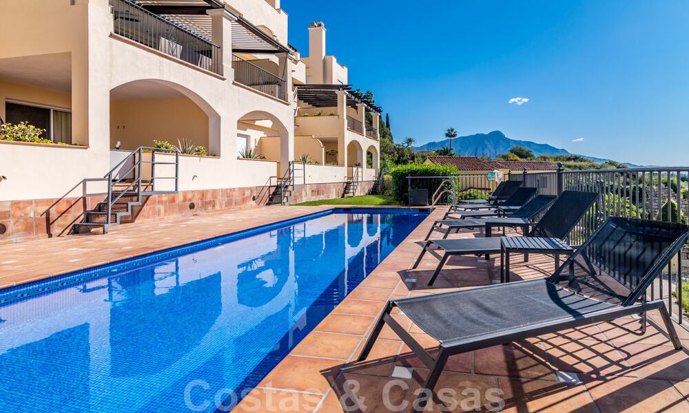 Luxueus, duplex penthouse te koop met panoramisch zeezicht in Benahavis - Marbella 41444