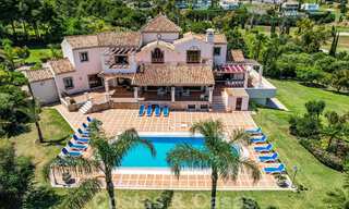 Traditionele, Spaanse luxevilla te koop in Benahavis - Marbella 41857