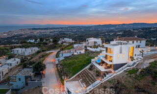 Architecturale, moderne luxevilla te koop in Mijas, Costa del Sol 41931 