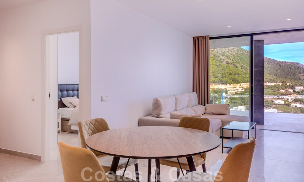 Architecturale, moderne luxevilla te koop in Mijas, Costa del Sol 41961