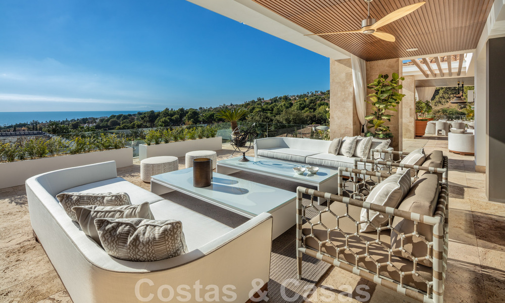 Eigentijdse, moderne luxevilla te koop in resort stijl met panoramisch zeezicht in Cascada de Camojan in Marbella 42104