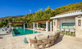Eigentijdse, moderne luxevilla te koop in resort stijl met panoramisch zeezicht in Cascada de Camojan in Marbella 42107 