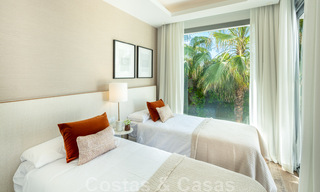 Designervilla te koop, in een exclusieve urbanisatie van Nueva Andalucia - Marbella 42139 