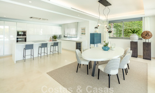 Designervilla te koop, in een exclusieve urbanisatie van Nueva Andalucia - Marbella 42157 
