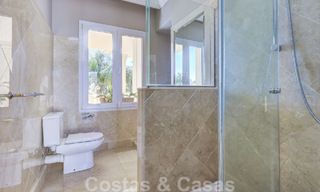 Luxe penthouse te koop in prachtig eerstelijnsgolf resort in Nueva Andalucia, Marbella 51692 