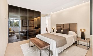 Gerenoveerd modern appartement te koop op de Golden Mile van Marbella. Instapklaar + gemeubileerd. 42323 