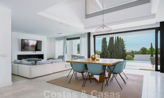 Recent gebouwde designervilla te koop, rustig gelegen in de heuvels van La Quinta te Benahavis - Marbella 42551 