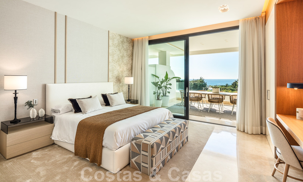 Spectaculair, modern penthouse te koop met adembenemend zeezicht in het zeer gegeerde Sierra Blanca, op de Golden Mile van Marbella 51504