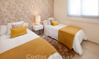 Instapklaar. Laatste 2 penthouses te koop in moderne stijl, in een nieuwbouw complex op de New Golden Mile tussen Marbella en Estepona 42535 
