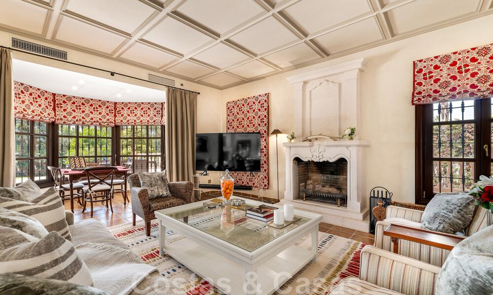 Indrukwekkende luxevilla in een Mediterrane architectuur, met open zeezicht in de begeerde woonwijk Sierra Blanca op de Golden Mile te Marbella 42936