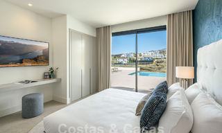 Spectaculaire luxevilla’s te koop i/e eigentijds architectuur gesitueerd i/e golfresort o/d New Golden Mile tussen Marbella en Estepona 63171 