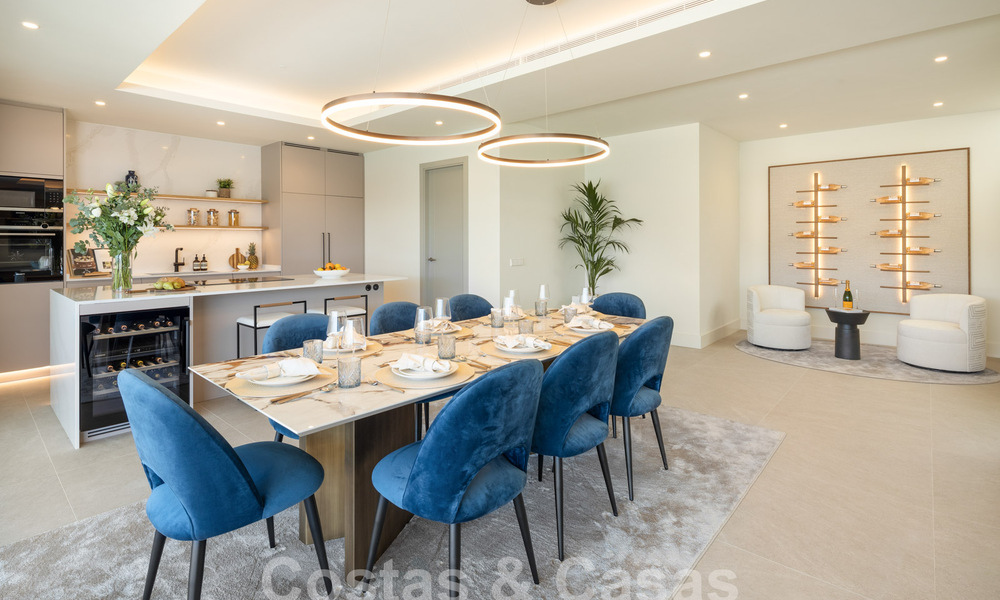 Spectaculaire luxevilla’s te koop i/e eigentijds architectuur gesitueerd i/e golfresort o/d New Golden Mile tussen Marbella en Estepona 63174