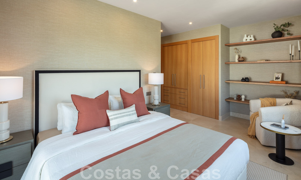 Uitmuntende luxevilla te koop in een moderne, Mediterrane architectuur, met zeezicht en in een golfresort in Benahavis - Marbella 44161