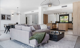 Volledig gerenoveerd luxepenthouse te koop in Scandinavische stijl, met uitgestrekte terrassen op de Golden Mile van Marbella 44258 