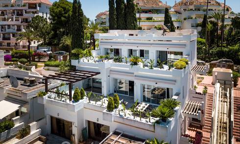 Volledig gerenoveerd luxepenthouse te koop in Scandinavische stijl, met uitgestrekte terrassen op de Golden Mile van Marbella 44281