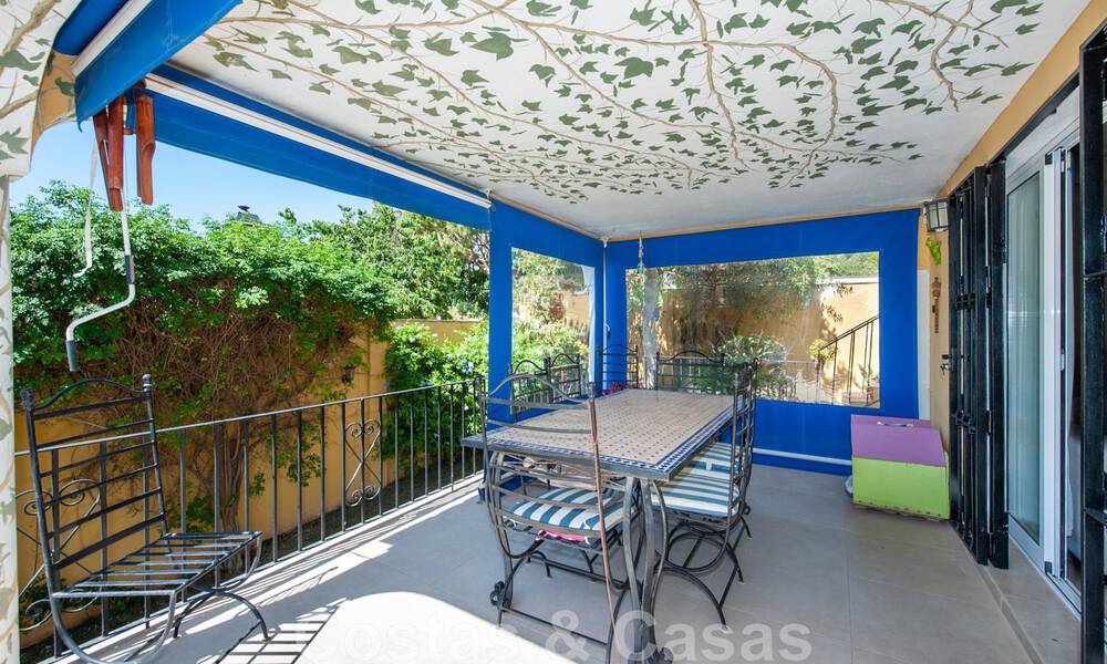 Traditionele, Spaanse villa te koop net ten oosten van Marbella centrum op loopafstand van het strand 44397