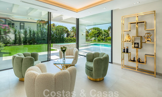 Indrukwekkende, moderne luxevilla met prachtig uitzicht op zee te koop in een begeerde urbanisatie op de Golden Mile van Marbella 44538 