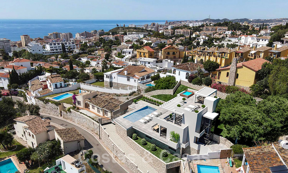 Nieuwe, modernistische designvilla te koop, met fenomenaal zeezicht op loopafstand van het strand in Benalmadena, Costa del Sol 44585
