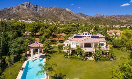 Majestueuze, hoogstaande luxevilla te koop met panoramisch zeezicht in een gated community op de Golden Mile van Marbella 44776