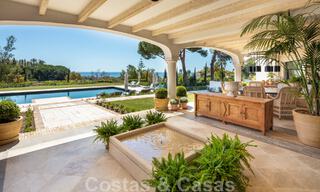 Meesterlijke designervilla te koop in één van de meest begeerde area’s op Marbella’s Golden Mile met zeezicht 45968 