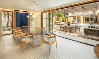 Andalusische, modernistische villa te koop met panoramisch uitzicht, beachside, op de Golden Mile van Marbella 44917 