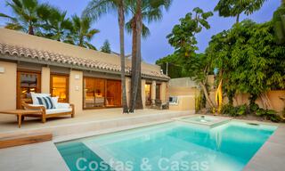 Andalusische, modernistische villa te koop met panoramisch uitzicht, beachside, op de Golden Mile van Marbella 44927 