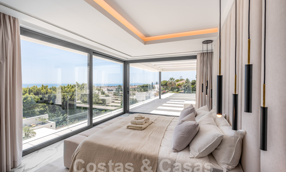 Nieuwe, modernistische designervilla te koop met panoramisch uitzicht, op de New Golden Mile in Marbella - Benahavis 53656