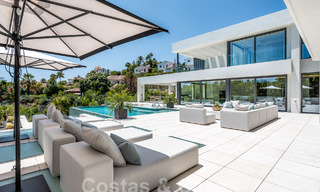 Nieuwe, modernistische designervilla te koop met panoramisch uitzicht, op de New Golden Mile in Marbella - Benahavis 53669 