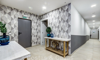 Instapklaar, modern 3-slaapkamer appartement te huur op langetermijn i/e golfresort o/d New Golden Mile, tussen Marbella en Estepona 45584 