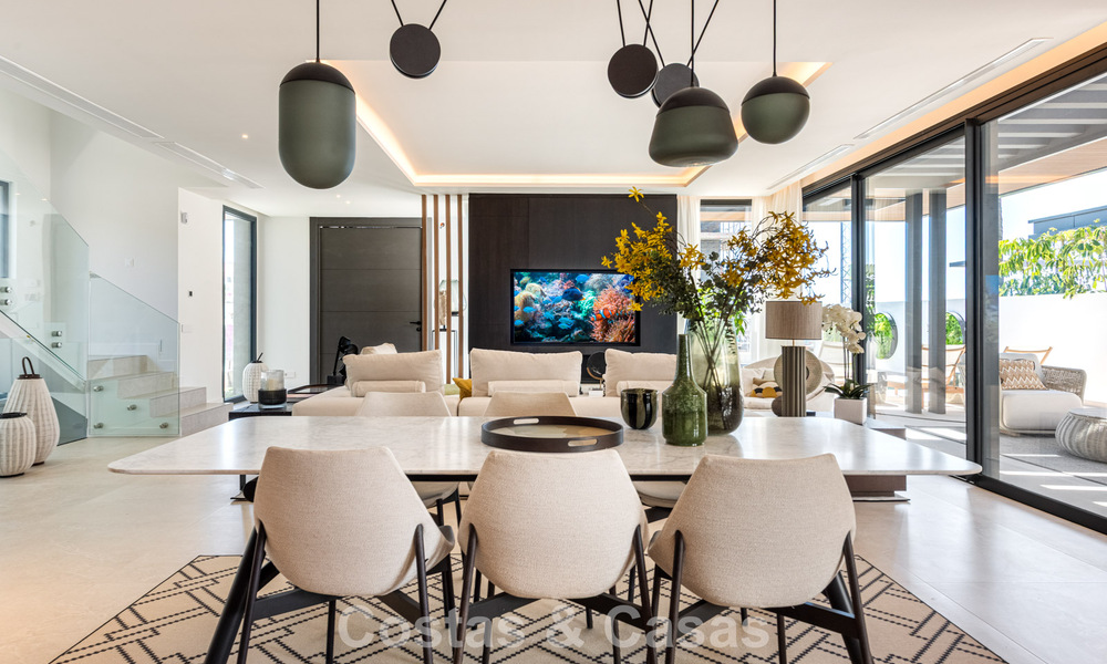 Elegante, moderne, nieuwbouwvilla´s te koop met panoramisch uitzicht vlak bij de golfbaan in Mijas’ golfvallei aan de Costa del Sol 797828
