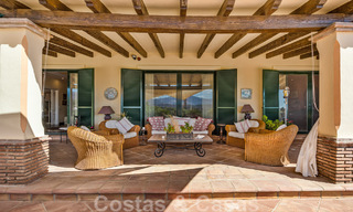 Formidabele, Mediterrane familievilla te koop met panoramisch uitzicht in een hoogstaand golfresort in Benahavis - Marbella 45813 