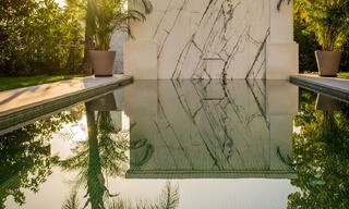 Designervilla te koop omgeven door golfbanen in Nueva Andalucia’s golfvallei, Marbella 48798 