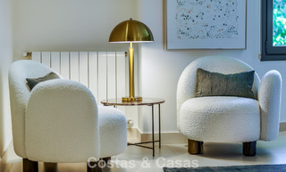 Traditionele, Spaanse luxevilla te koop, op tweede lijn golf in een prestigieuze woonwijk in Nueva Andalucia, Marbella 775944 