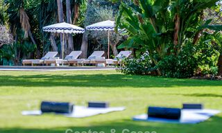 Traditionele, Spaanse luxevilla te koop, op tweede lijn golf in een prestigieuze woonwijk in Nueva Andalucia, Marbella 775951 