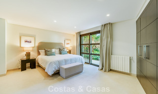 Traditionele, Spaanse luxevilla te koop, op tweede lijn golf in een prestigieuze woonwijk in Nueva Andalucia, Marbella 775962 