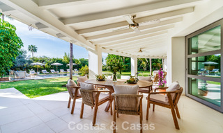 Traditionele, Spaanse luxevilla te koop, op tweede lijn golf in een prestigieuze woonwijk in Nueva Andalucia, Marbella 775977 