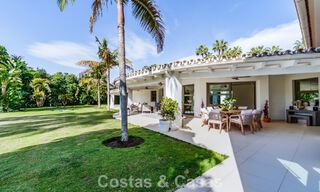 Traditionele, Spaanse luxevilla te koop, op tweede lijn golf in een prestigieuze woonwijk in Nueva Andalucia, Marbella 775978 