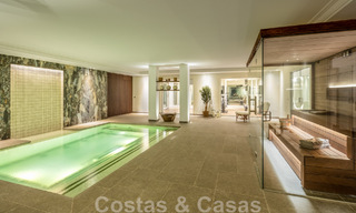 Spectaculaire luxevilla te koop in een Mediterrane bouwstijl in de prestigieuze villawijk Sierra Blanca op de Golden Mile van Marbella 46222 