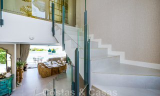 Instapklare villa te koop met hedendaags architectuur in een omheinde villagemeenschap op de grens van Mijas en Marbella 46376 