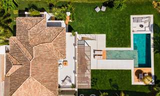 Instapklare, luxueuze designvilla te koop op loopafstand van het voorzieningen in de golfvallei van Nueva Andalucia, Marbella 46696 